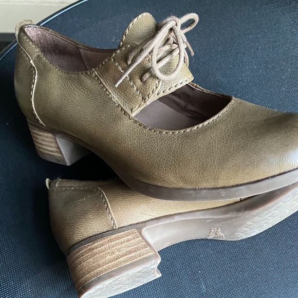 Dansko Oxford shoe - Picture 1 of 7